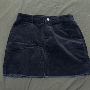 Forever 21 Black Mini Skirt